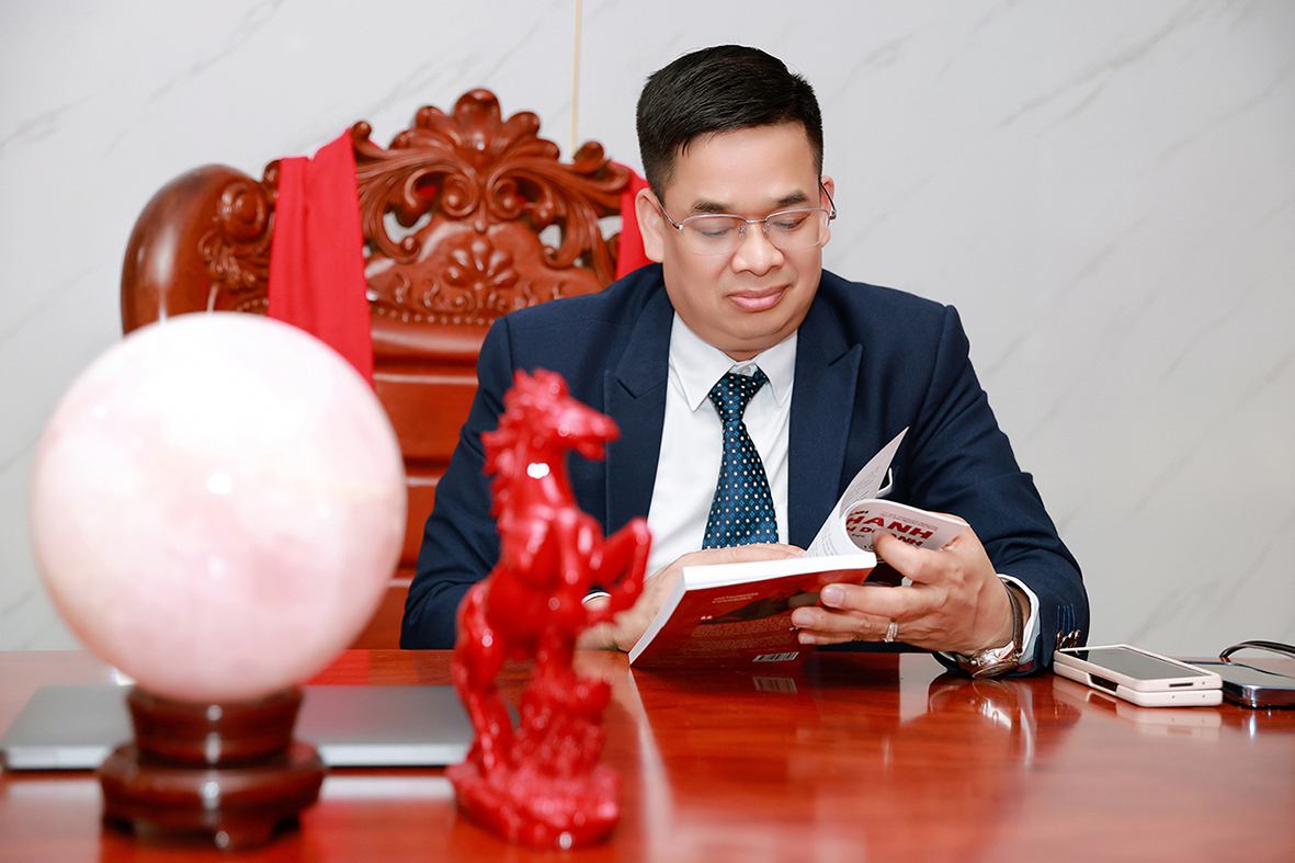 Cho Thuê Vest Nam Tại Quận 12