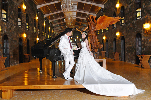 Ngoại cảnh Lâu đài Q.9 Long Island